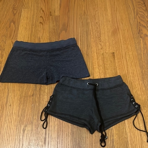 BUNDLE So NIKKI Girls Shorts Size Small - Picture 1 of 7